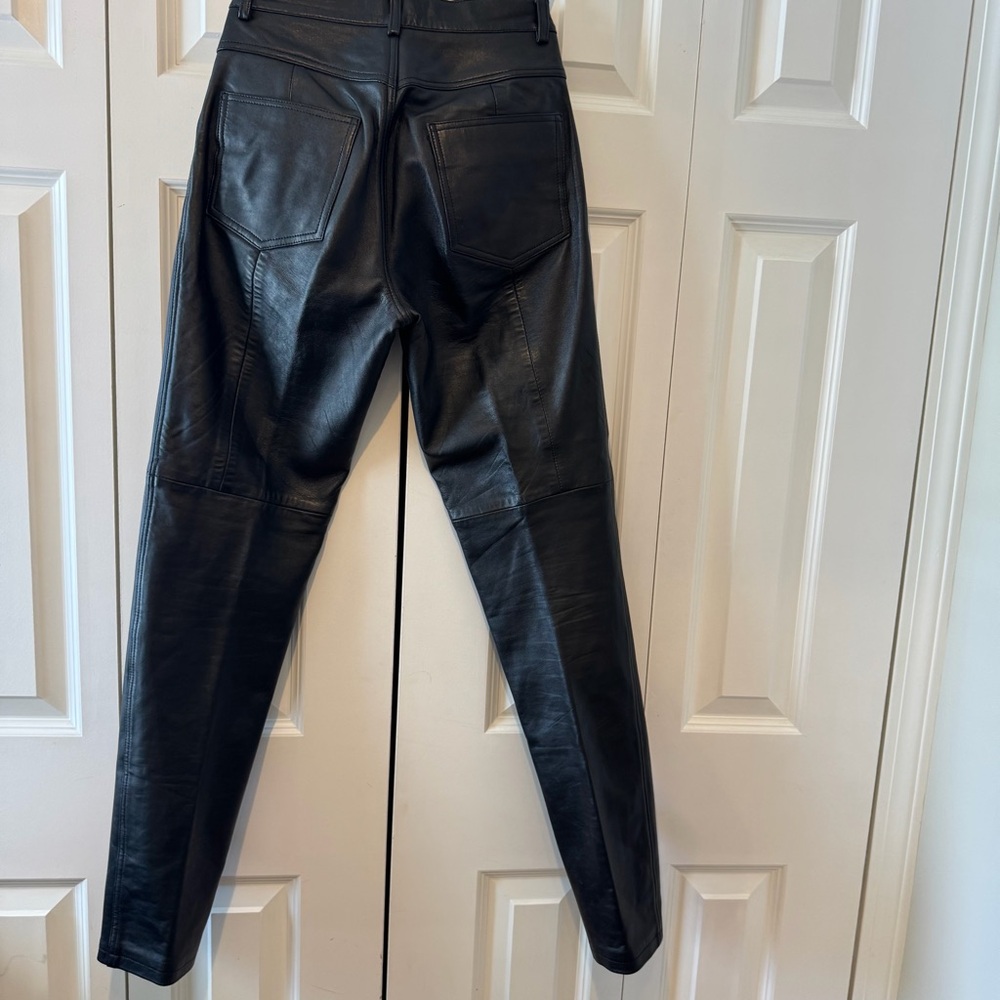 Vintage Hugo Buscati Genuine 100% Leather
Black Pants - Picture 9 of 13